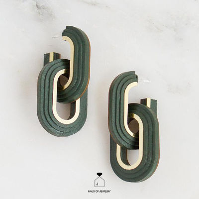 Haus of Jewelry - Wolf &amp; Moon MIRAGE HOOP EARRINGS ต่างหูไม้ เพ้นท์มือ