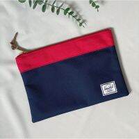 Herschel Network Pouch กระเป๋า สีกรมท่า/แดง