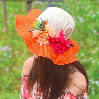 คุณแม่แฟชั่นหมวกลูกสาวผู้หญิงที่กว้างปีกกว้างหมวกฟางหมวกแก๊ปฟล็อปปี้ดวงอาทิตย์ชายหาดฤดูร้อนด้วย Uiy-3 Gratis Ongkir ดอกไม้