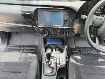 พรมรถยนต์ 6D โตโยต้า รีโว่ 2ประตู แค็บ เกียร์อัตโนมัติ (ปี 2015 - ปัจจุบัน), Toyota Revo 2D Cab AT (2015 - Now)