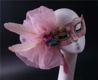 ? Pink Side Flower Exaggerated Half Face Tassel Feather Lace Halloween Party Mask Goddess Adult Mask