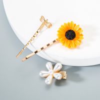 [COD] European and style pearl hair clip set sunflower word three-piece summer cool personalized bangs