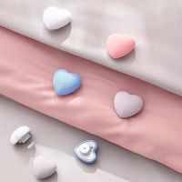 4-8PCS Bed Sheet Clips Heart Shaped Non-Slip Quilt Holder Curtain Towel Blanket Sheet Fixing Clip One Key To Unlock Fixing Clip