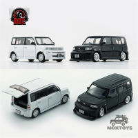 BMC 1:64 2000 BB รถโมเดล Diecast สีดำ/ขาว