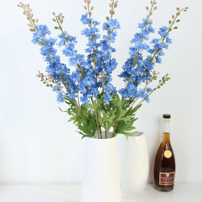 1ชิ้นดอกไม้ประดิษฐ์ Delphinium ดอกไม้สาขาใบปลอมสำหรับงานแต่งงานตกแต่งบ้านผักตบชวาดอกไม้ผ้าไหม