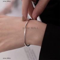 pime MALL สร้อยข้อมือแหวนโมเบียสสำหรับผู้หญิงกำไลข้อมือน้ำหนักเบาดีไซน์เฉพาะกลุ่มสวยงามของขวัญเครื่องประดับลมหนาว