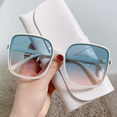 Fashion Retro Square Sunglasses Gradient Color Anti-Glare Anti-UV Eyewear Full Frame Outdoor Fishing Sun Protection Womens Glasses
