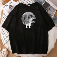 El The Stranger Thing Travel On The Moon By Bike Prints Men Tshirt Hipster Tee Clothes Comfortable Man T Gildan