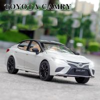 D Iecast ของเล่นยานพาหนะรุ่น1:24ชั่ง Toyota Camry รถดึงกลับเสียงและแสงประตูแบบเปิดการศึกษาของที่ระลึกคอลเลกชันเด็ก