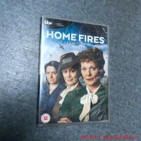 HD DVD British drama war home season 2 home fires Season 2 full edition Boxed