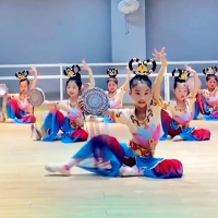 a Cina Hanfu a Baru Anak Klasik Rakyat Kostum Tari Gadis Payung Tari Fan Dance Kinerja Pakaian