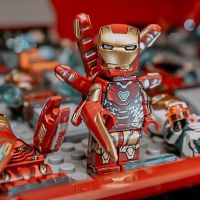 Compatible with LEGO Marvel Avengers Alliance Iron Man Building Block Figure Full Set of Desperate Battle Armor Assembled Childrens Toys