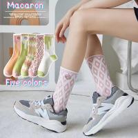 ถุงเท้าลำลอง พิมพ์ลาย  สีแคนดี้ เย็บปักถักร้อย สี่เหลี่ยม บิสกิต Korean candy socks Cotton girls long socks Fashion trend girls long socks