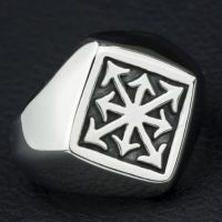 SEUSUK Vintage Punk Personality Totem Retro Chaos Star Ring Biker Jewelry