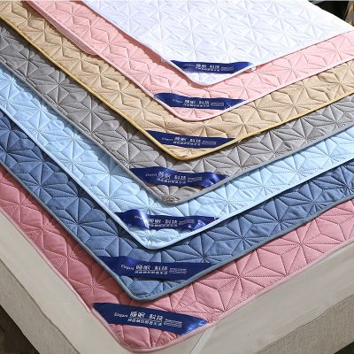 Waterproof Thickened Mattress 160x200cm Washable White Protective Cover Non-slip Mat Anti-dirty Mat For Home Hotel Bedroom