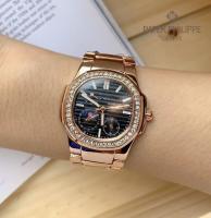 นาฬิกาข้อมือpatek - นาฬิกาสายเลส - ขนาดหน้าปัด 33 mm  สินค้า มีถ่านสำรอง ผ้าเช็ด ถุงผ้า แถมให้นะคะ