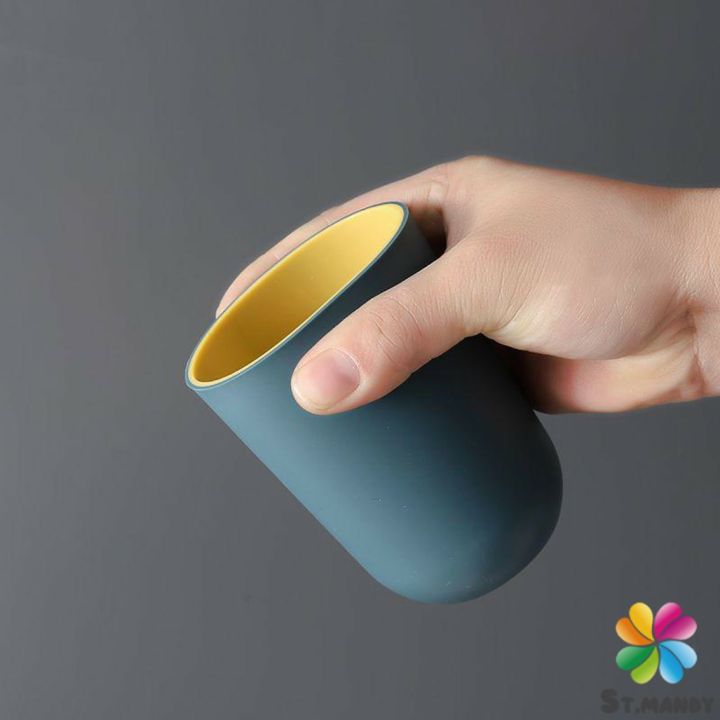md-แก้วน้ำพลาสติกแข็ง-แก้วกาแฟของชำร่วย-ของที่ระลึกงานแต่ง-แก้วสกรีนโลโก้-ของที่ระลึกงานเกษียณ-double-color-cups