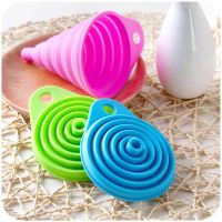 1pcs Silicone Collapsible Portable Funnel Kitchen Tools Kitchen Accessory Foldable Funnel Household Liquid Distribution Funnel