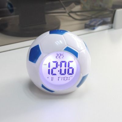 ปฏิทินเวลาย้อนเวลาพลาสติก Led สไตล์ยุโรปนาฬิกาปลุกฟุตบอลนาฬิกาแสงไฟดิจิตอลฟังก์ชั่นเลื่อนปลุกที่ทันสมัย