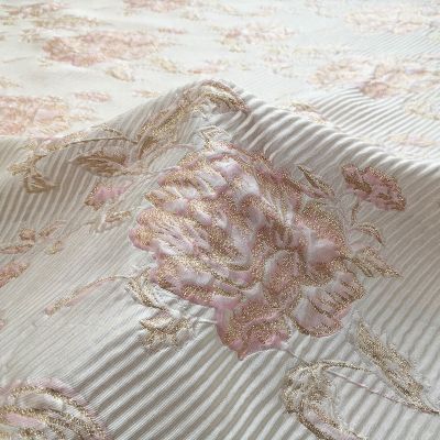 Brocade Jacquard Fabric Spring Summer Rose Pleated Dress Cloth Brand Fashion Design for Sewing Wholesale Material by the Meter