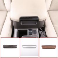 Pine Wood Grain Car ABS Interior Armrest Sequins Trim Essories For Toyota Land Cruiser Prado FJ150 150 2010-2018