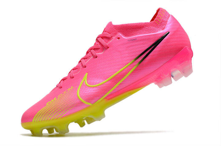 football shoes pink