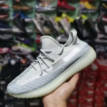 Class a outlet yeezy