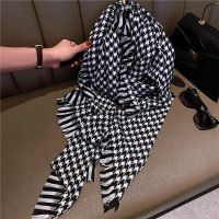 Hot sell Scarf plover case ms han edition black and white women in Europe and the joker in the fall and winter triangle shawl long wool imitation cashmere