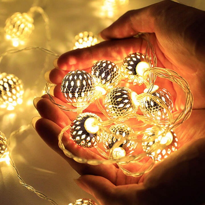 LED Globe String Lights Moroccan Hollow Metal Ball Battery Powered Fairy Light Indoor Decoration