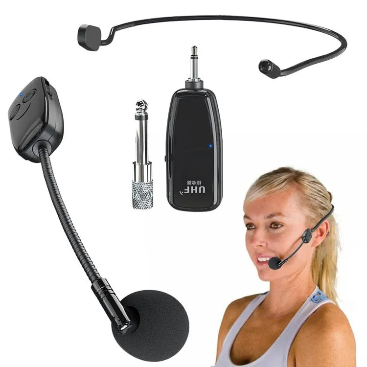 Mic for fitness online instructor