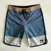 Quiksilver กางเกงขาสั้น ใส่ว่ายน้ำ เดินชายหาด ผ้าแห้งไว สำหรับผู้ชาย