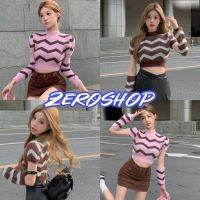 Zero shop?พร้อมส่ง? (Zero-M0731) เสื้อไหมพรมคอกลมสูง แขนสั้น แถมปลอกแขน ลายทางหยัก -C