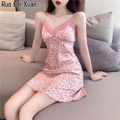 【Candy style】 Ruo Bei Xuan ชุดนอนสำหรับผู้หญิง,ฤดูใบไม้ร่วงเซ็กซี่แฟชั่นของผู้หญิงลูกไม้กลวงบางสลิงชุดนอนบ้านกระโปรงสั้น