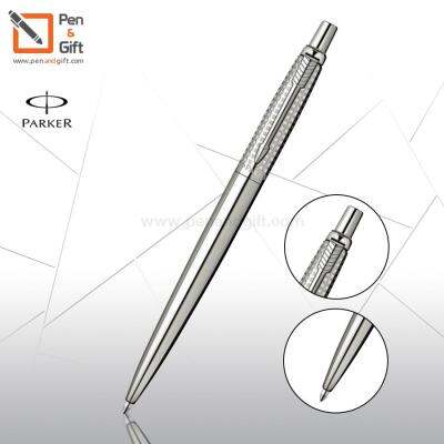 Parker Jotter Shiny Stainless Steel Ballpoint Pen - ปากกาลูกลื่น จอตเตอร์ ไชนี่ แสตนเลส ซิเซิล (สีเงิน) [Penandgift]