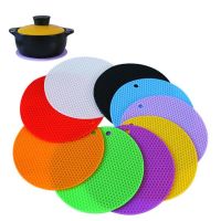 【CW】 Accessories Gadgets 14cm Silicone Mats Placemat Multifunction Round Resistant Drink Cup Coasters Tools