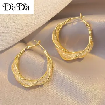 Amazon.com: arrawana77 Lovely Dangle Earrings 23k 24k Thai Baht Yellow Gold  Plated Filled Earrings Design From Thailand (E-205): Clothing, Shoes &  Jewelry