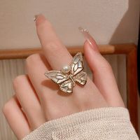 Imitation Pearl Butterfly Ring For Women French Fashion Design Index Finger Ring Handwear Jewelry