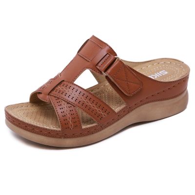 new 2023 Europe and the sandals female cross-border line slippers wedges big yards a undertakes