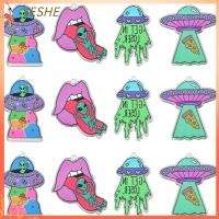 YESHE อะคริลิค UFO Flying saucer spaceship Charms 4รูปแบบ ยูเอฟโอส เครื่องรางอวกาศอะคริลิกสีสันสดใส เครื่องรางที่สวยงาม เครื่องรางเอเลี่ยนในจักรวาล สำหรับตกแต่งพวงกุญแจ