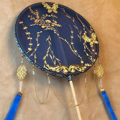 ▨  Ancient costume dance super fairy children deserve to act the role of embroidery Chinese style wedding fan manual high level Chinese wind round fan appearance