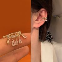 ear cuff ต่างหูหนีบตกแต่งเพชรหยดน้ำห้อยรอบ ปรับได้ไม่เจ็บ