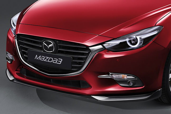 คิ้วประตูด้านท้าย-mazda-3-ปี-2014-2019-gen-3-ของแท้ศูนย์-mazda-กันรอยขีดข่วนจากการ-วางของ-ของแท้-คิ้ว-โครเมี่ยม-กันชน-หลัง-มาสด้า-3-mazda-3-5-ประตู