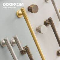 Dooroom ทองเหลืองเฟอร์นิเจอร์เชิงเส้นจับทองเหลืองโบราณแมตต์นิกเกิลเงินตู้เสื้อผ้าตู้เสื้อผ้าโต๊ะเครื่องแป้งกล่องรองเท้าลิ้นชักคณะรัฐมนตรีดึง