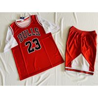 ?(ลดทันที 40.- ใช้โค้ด YHDTEV) เสื้อบาสมีแขน ชุดบาสมีแขน ทีมbulls เบอร์23