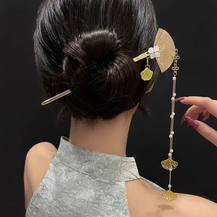 womens-antique-palace-lantern-hairpin-new-chinese-style-high-end-tassel-hair-stick-flower-pearl-tassels-metal-hair-insert