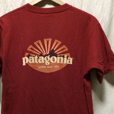 จุด Bata โมเดลกลางแจ้งอเมริกันภูเขาตัวอักษรย้อนยุคป่า Pata เสื้อยืดผ้าฝ้ายผู้ชายและผู้หญิงรุ่น