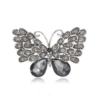 Crystal Rhinestones Butterfly Brooches for Women Brooch Pin Coat Brooch Banquet Wedding Brooch Gifts