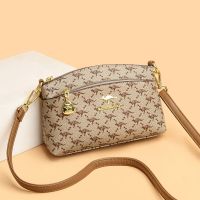 ♚ New bag2022 oblique satchel female fashion ladybread a undertakes to female printing single shoulder bag