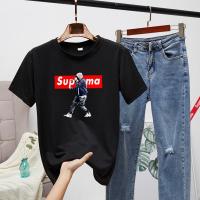 เสื้อทีเชิร์ตขายดี เสื้อยืดคอกลมแฟชั่นunisex เสื้อยอดฮิตลายsupreme เสื้อแขนสั้น เสื่อคู่รัก เสื้ัอกีฬาเสื้อออกกำลังกาย เสื้อแขนสั้นใส่ได้ทั้งผู้หญิงและชาย ลายsupremeแฟชั่น เสื้อผ้าแฟชั่นนานาชาติ