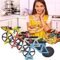 Bicycle Pizza Cutter Wheel Non-stick Dual Cutting Wheels Stainless Steel Bike Pizza Slicer for Pizza Lovers Holiday Vacation